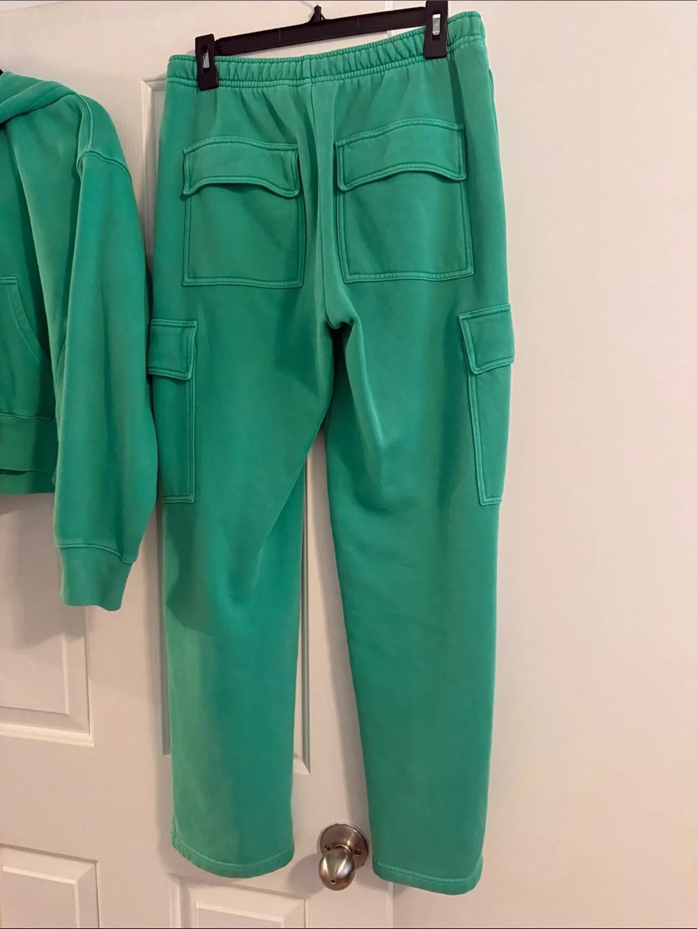 Aritzia Mega Fit Set - Picture 4 of 7